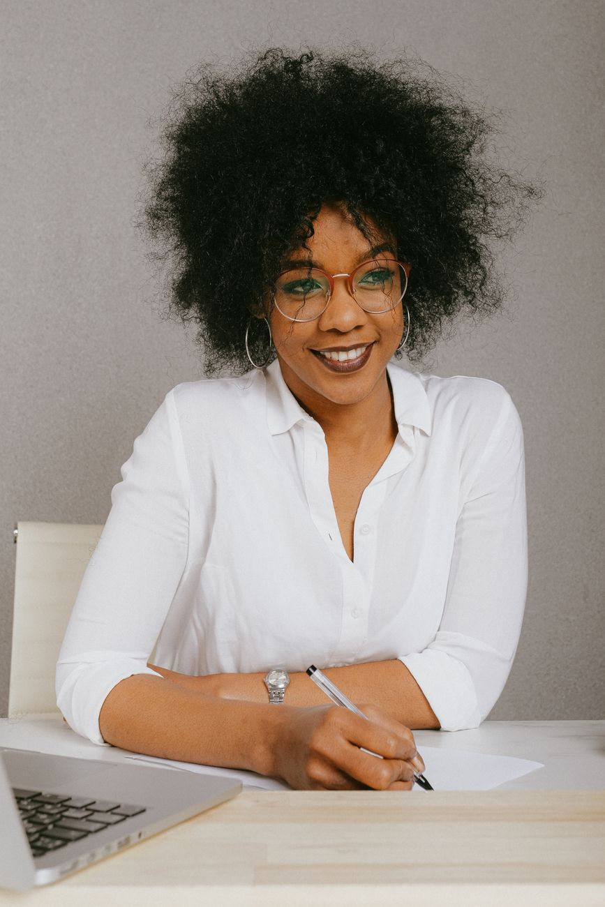 Sarah AG